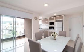 Aluguel Apartamento 2 quartos s 1 suíte Piscina Bombas SC - 301